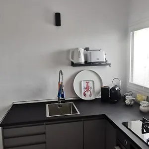 Idda, Vista Mozzafiato E Mare Dentro Casa Cefalu